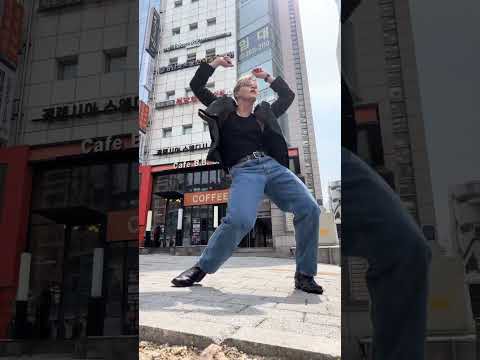 Behind-the-scenes cut of Gabi (SANTOS BRAVOS)