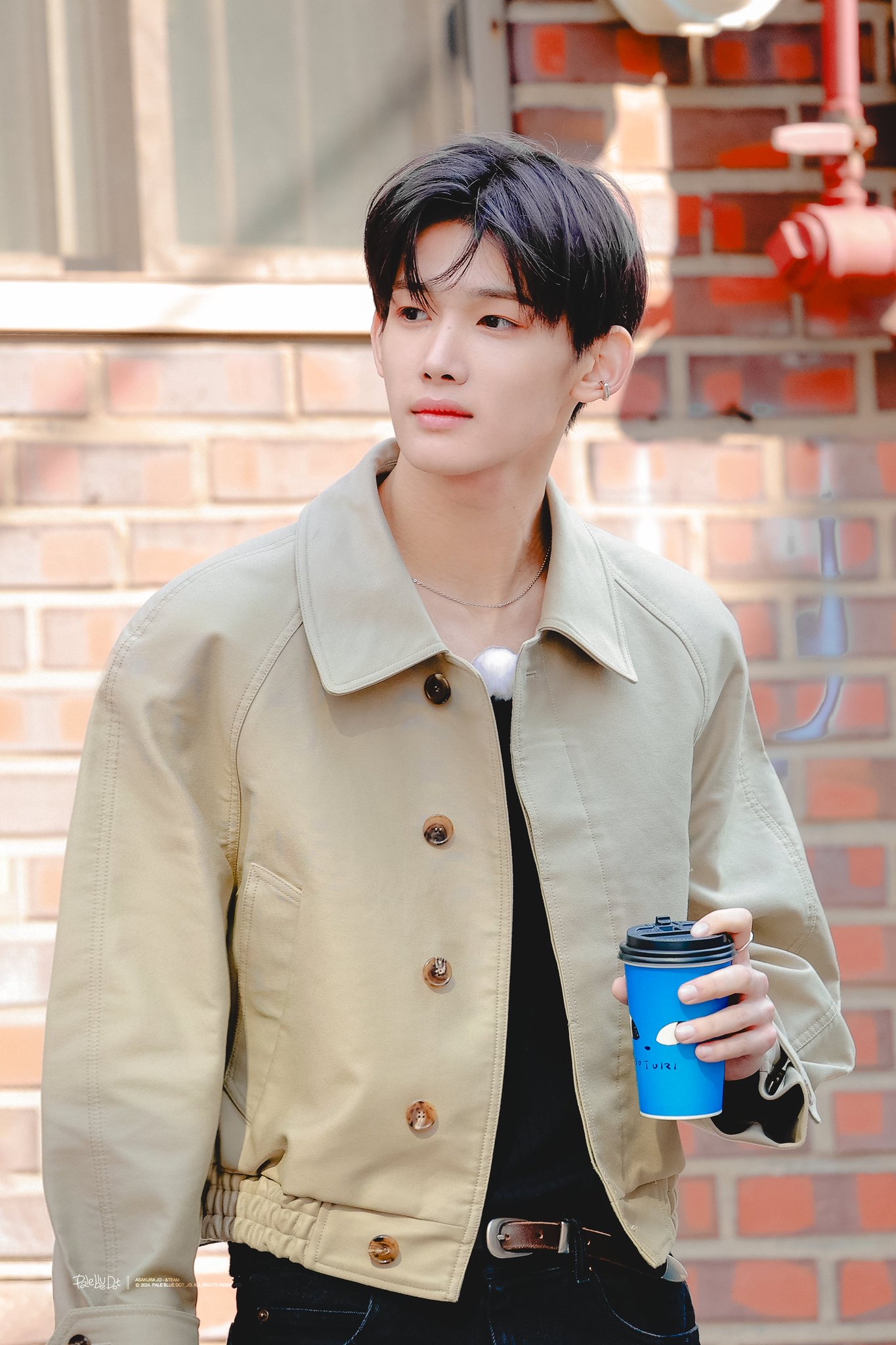 Latest photo of Jo (&TEAM)