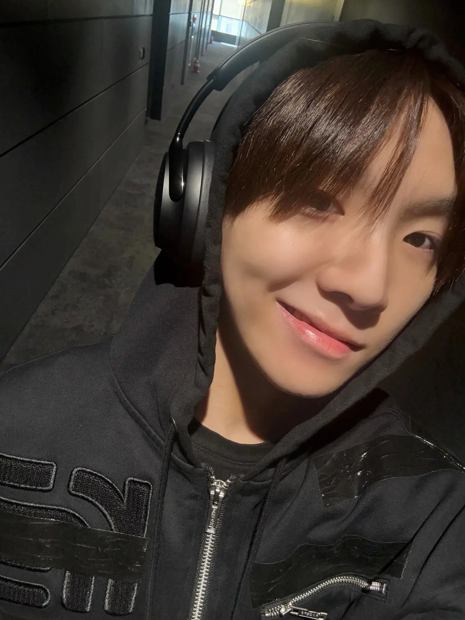 Behind-the-scenes cut of Woonhak (BOYNEXTDOOR)