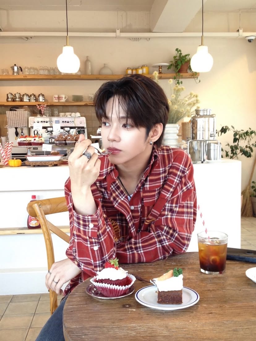 JL (AHOF)的最新活動照片