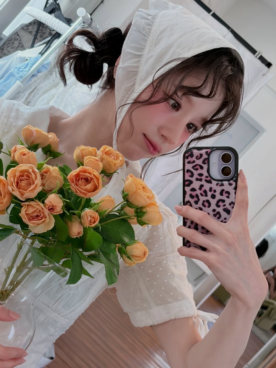 Behind-the-scenes cut of HeeJin (ARTMS)