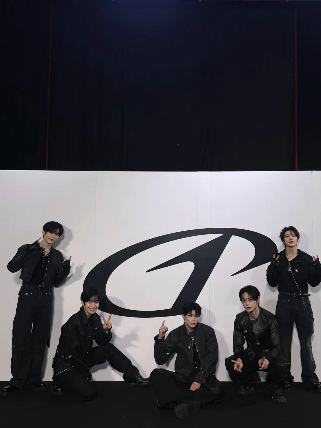 Latest photo of Park Gunwook (ZEROBASEONE)