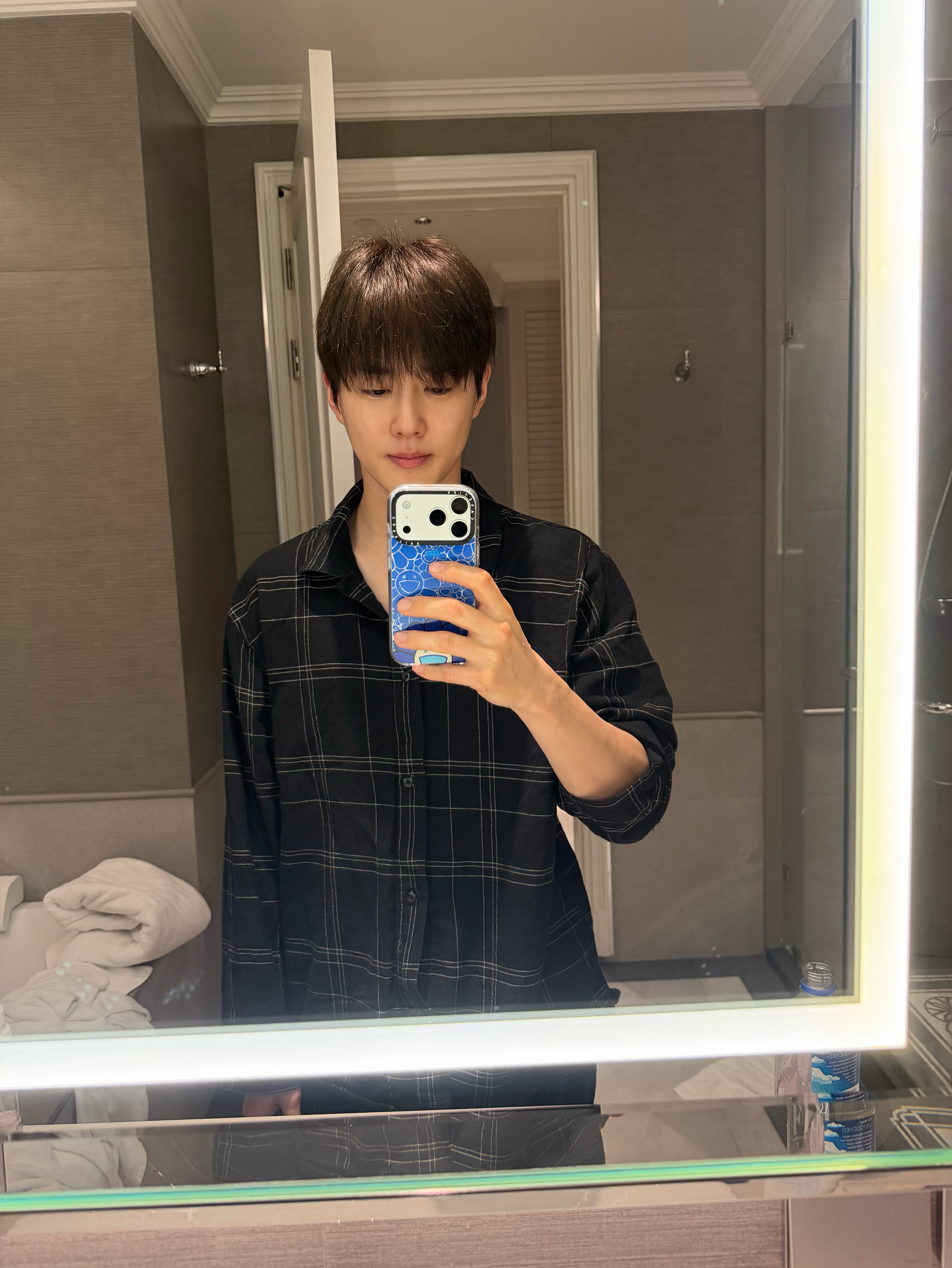 Latest photo of Suho (EXO)
