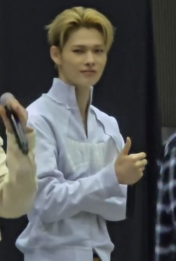 Recent activity shot of NI-KI (ENHYPEN)