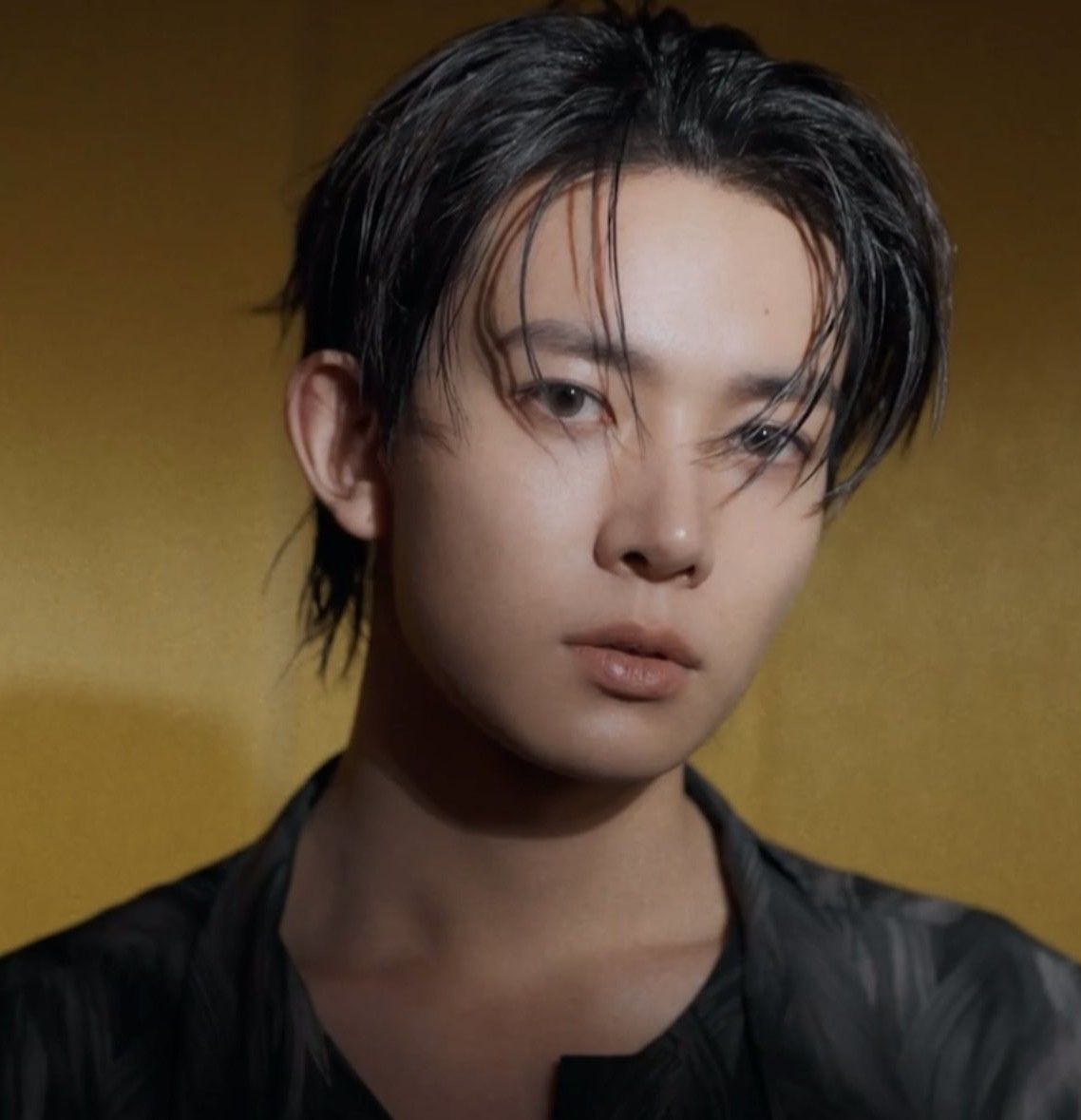 Behind-the-scenes cut of Heeseung