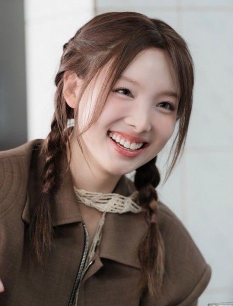 K-POP posts beloved by 자유게시판 fans