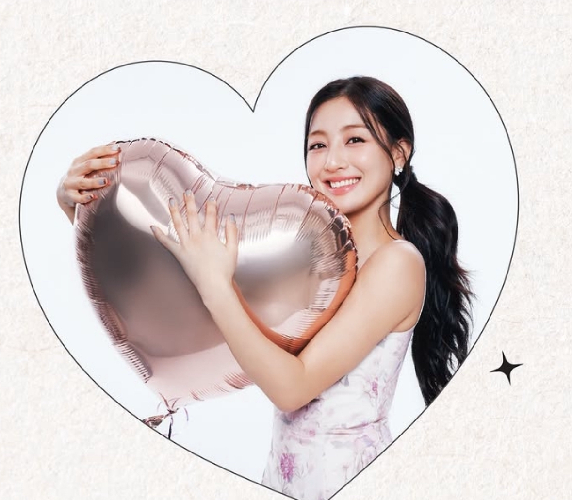 지효 (TWICE) 최근 활동샷