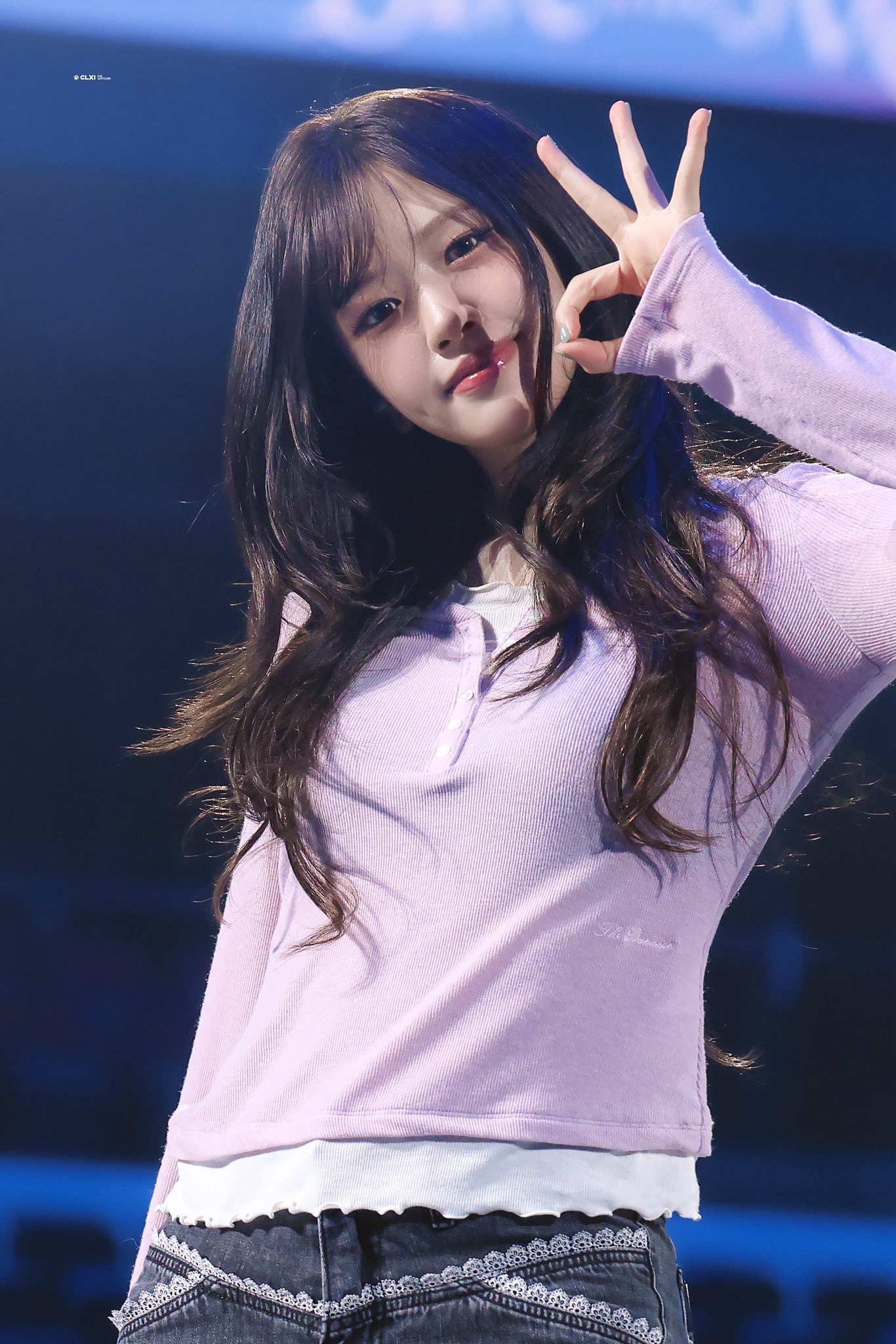 안유진 (IVE)의 비하인드 컷