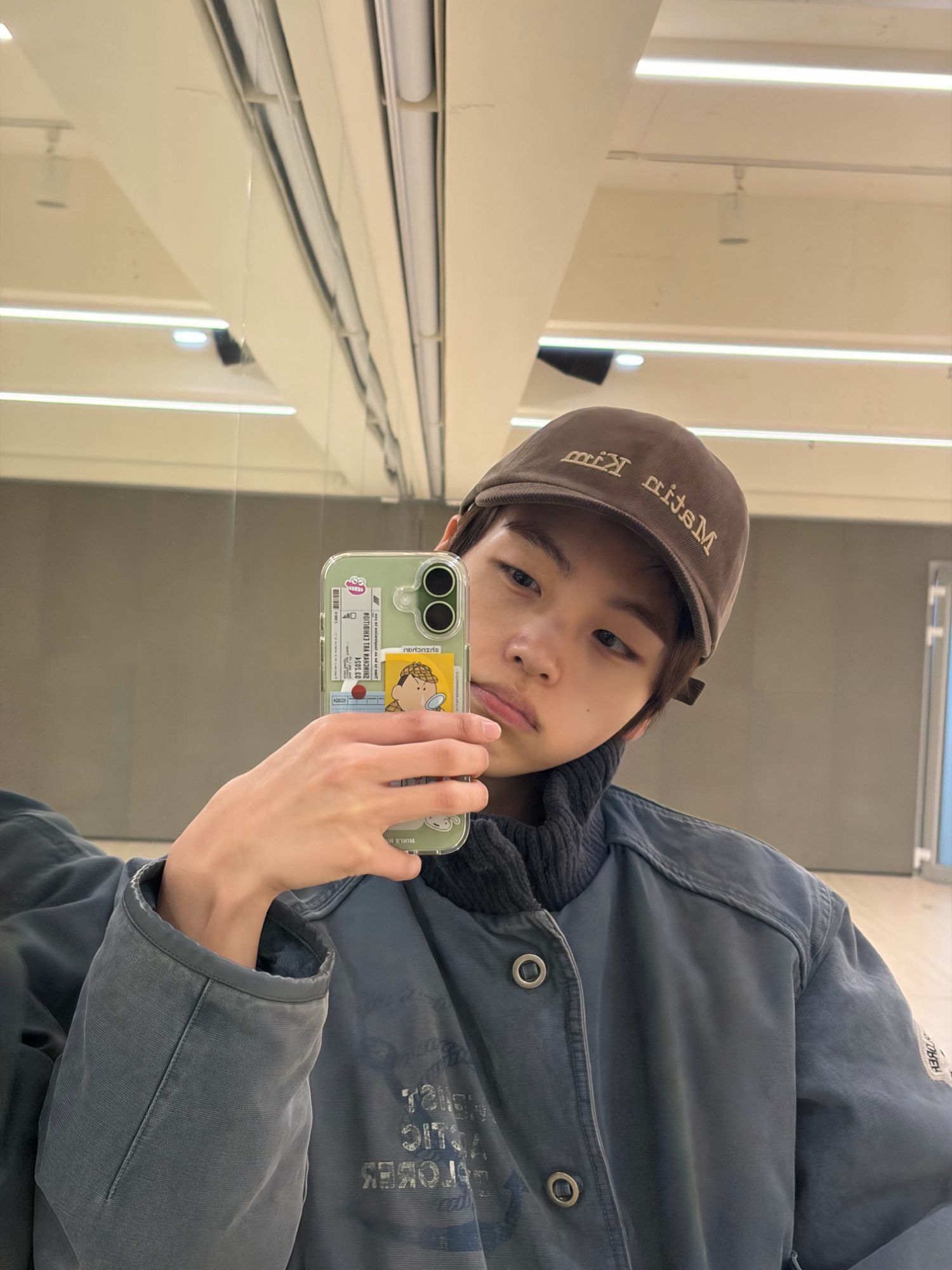 형준 (CRAVITY) 최근 활동샷