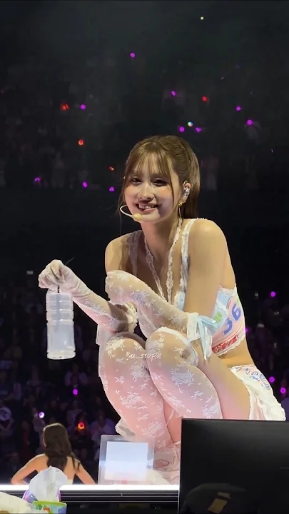 The most beloved wallpaper among Momo (TWICE)'s fans
