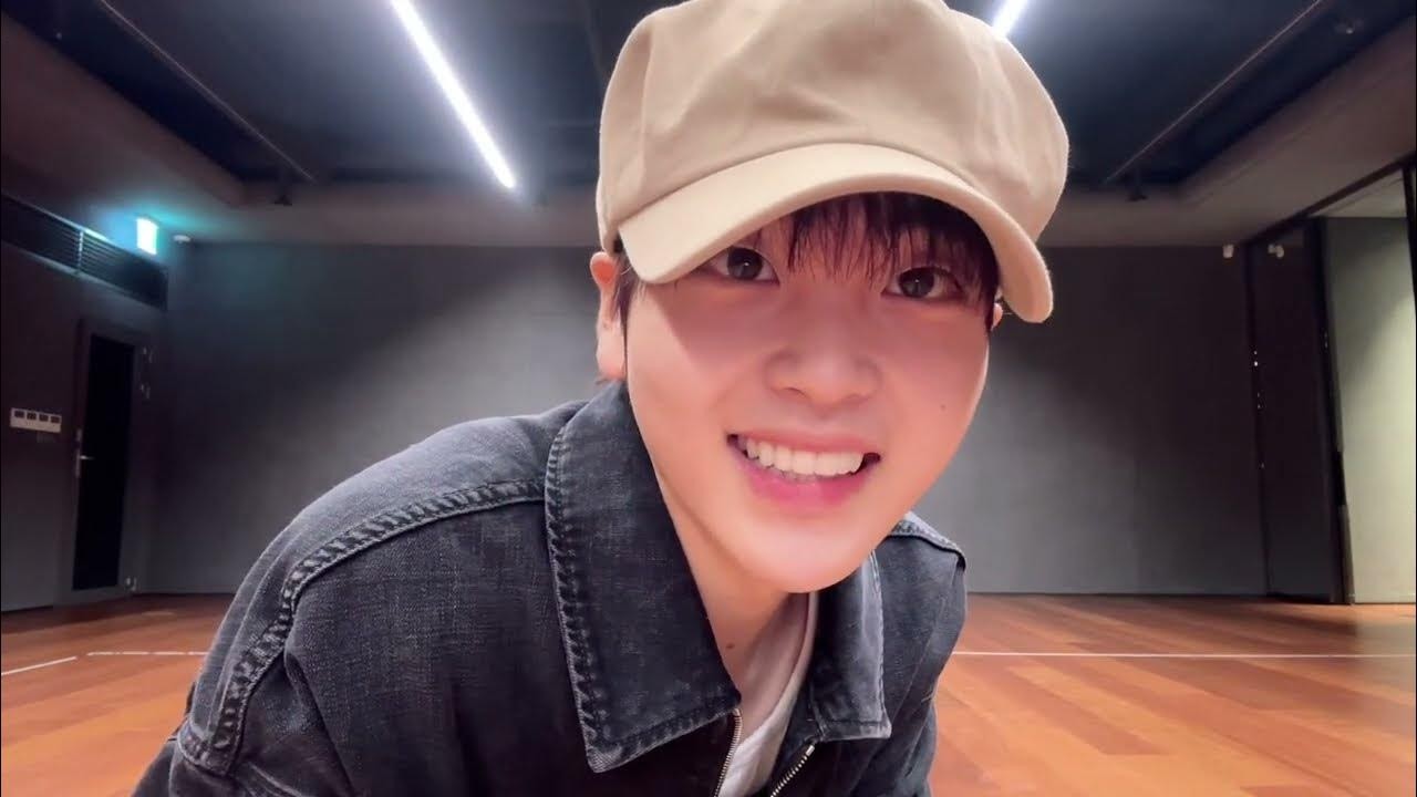 Behind-the-scenes cut of Hyeongjun (CRAVITY)