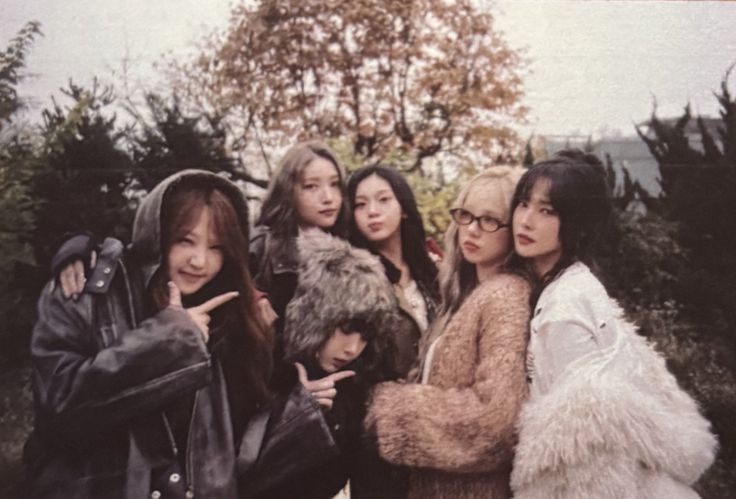 A moment captured by GFRIEND's fan