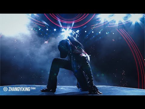 Behind-the-scenes cut of Lay (EXO)
