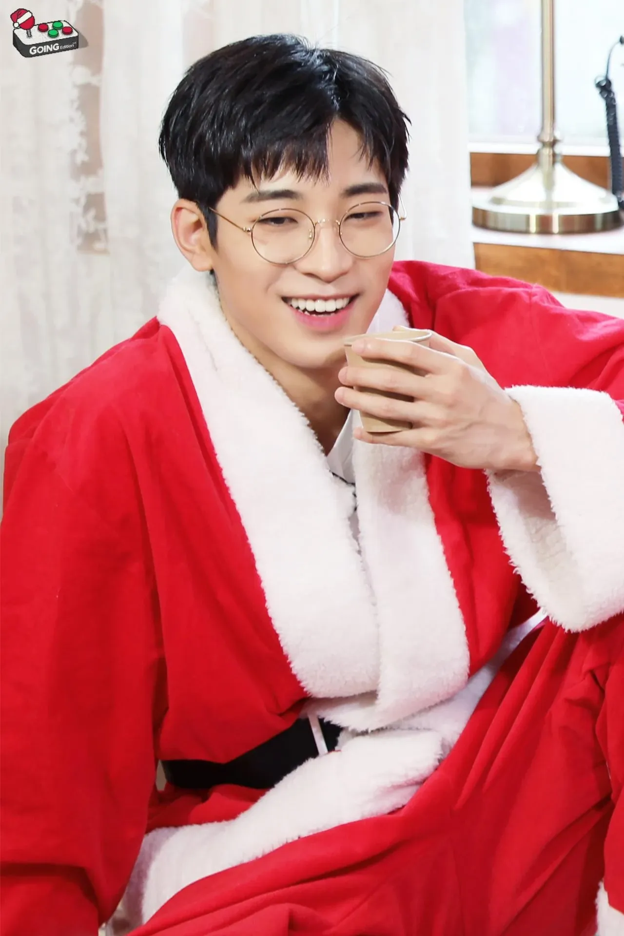 원우 (세븐틴)의 비하인드 컷