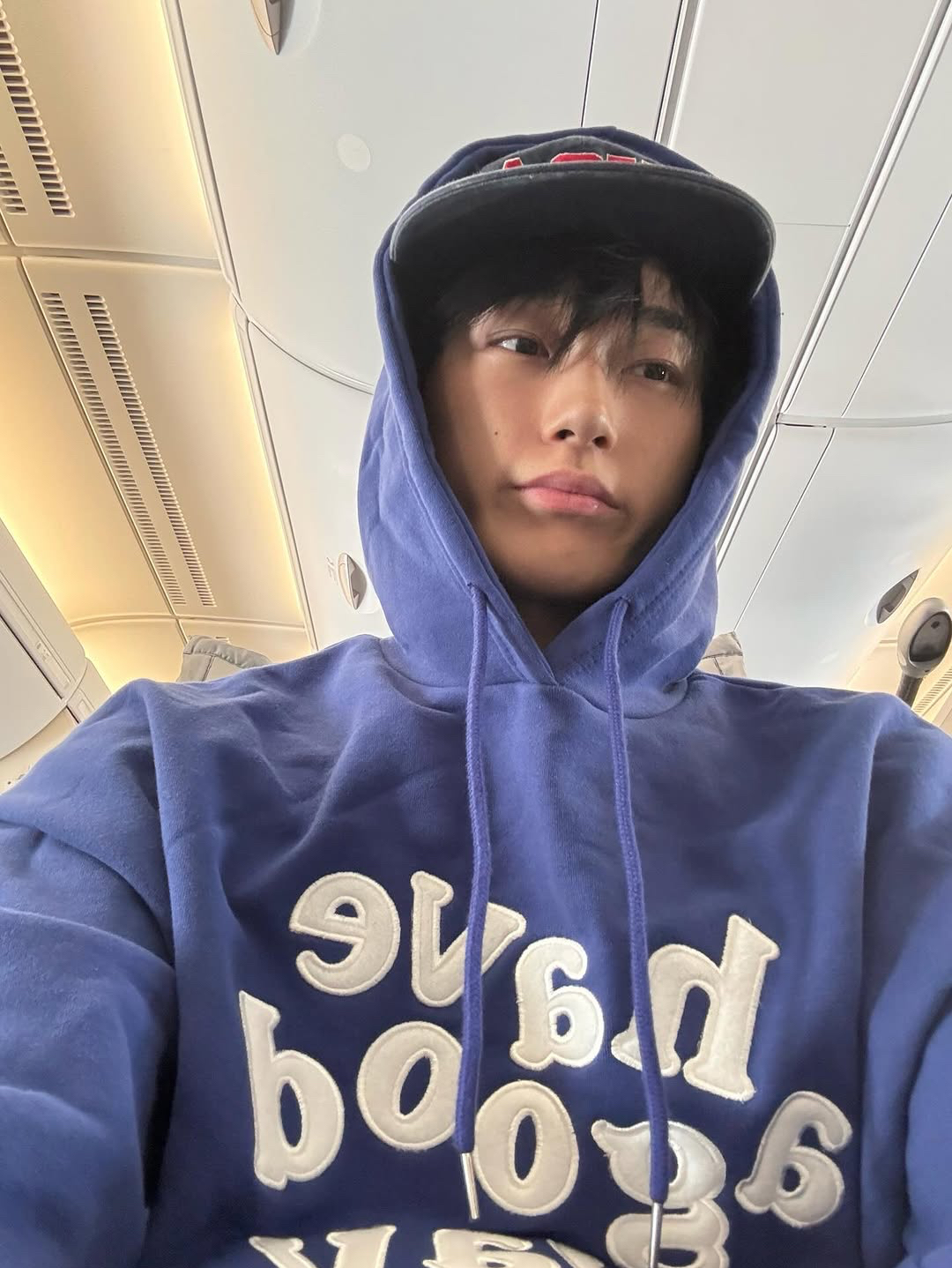 A moment captured by San (ATEEZ)'s fan