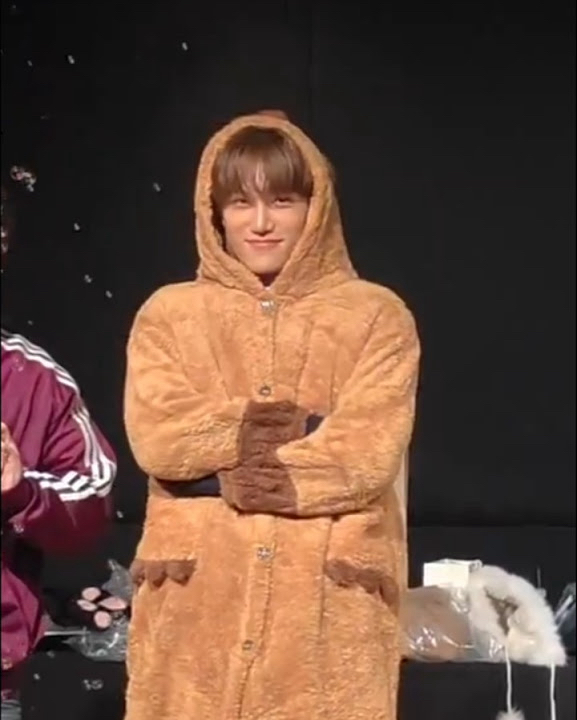 Momen yang diabadikan oleh penggemar Kai (EXO)