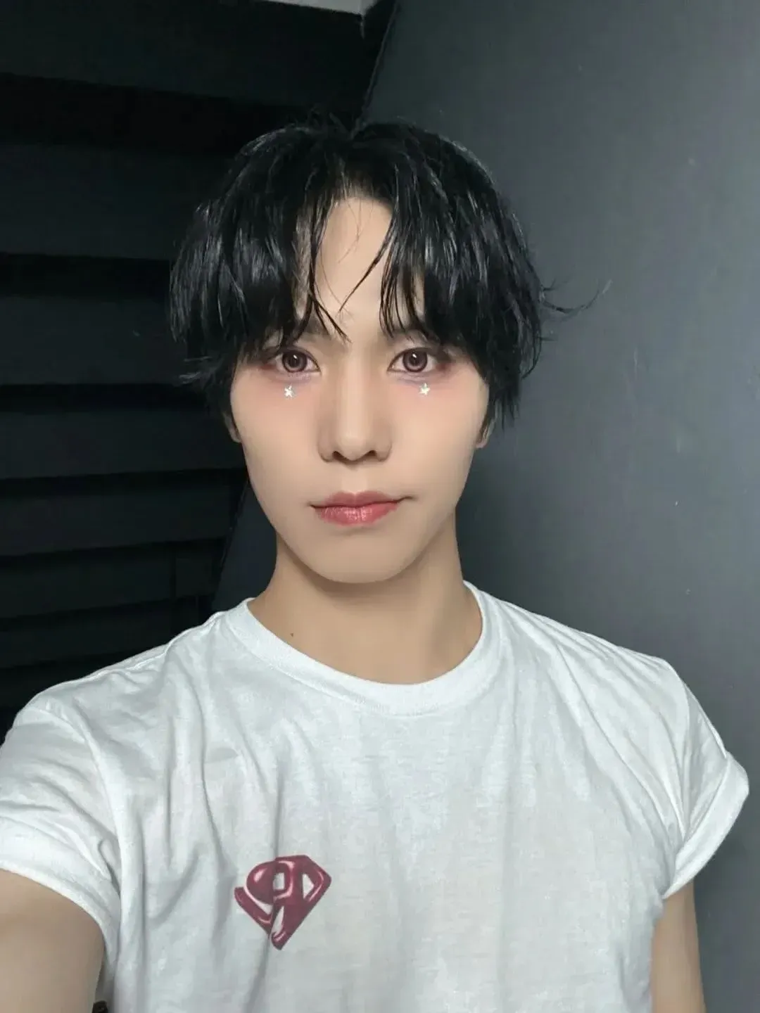 아스트로의 비하인드 컷