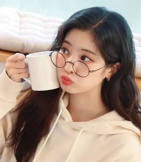 다현 (TWICE) 최근 활동샷
