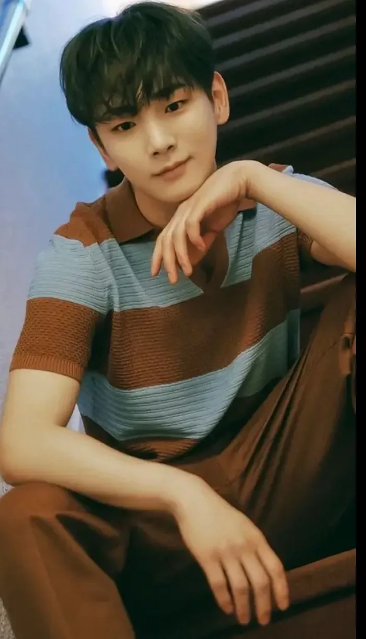 Fandom-recommended wallpaper image of SHINee