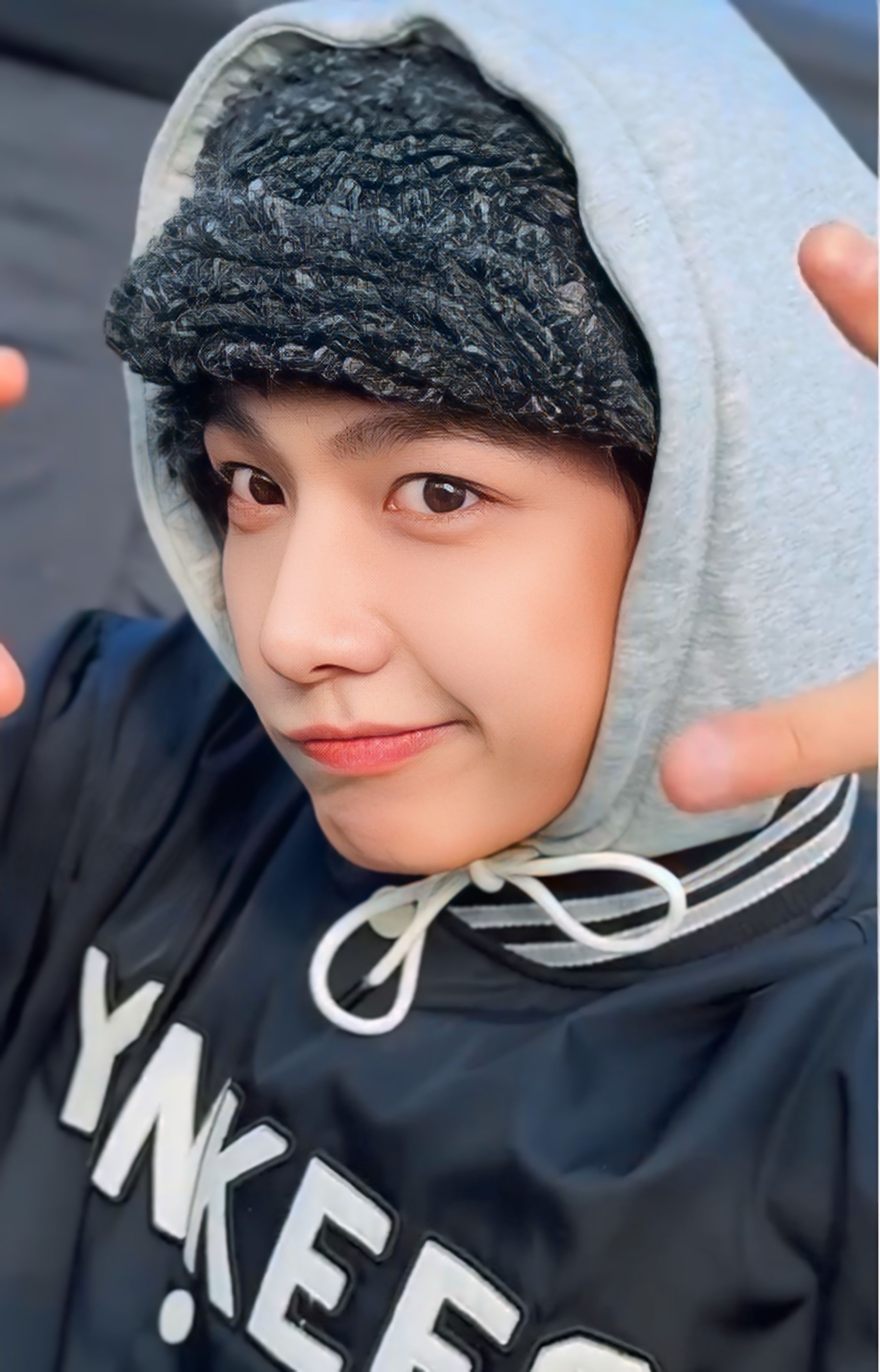 Behind-the-scenes cut of Myeong Jaehyun (BOYNEXTDOOR)