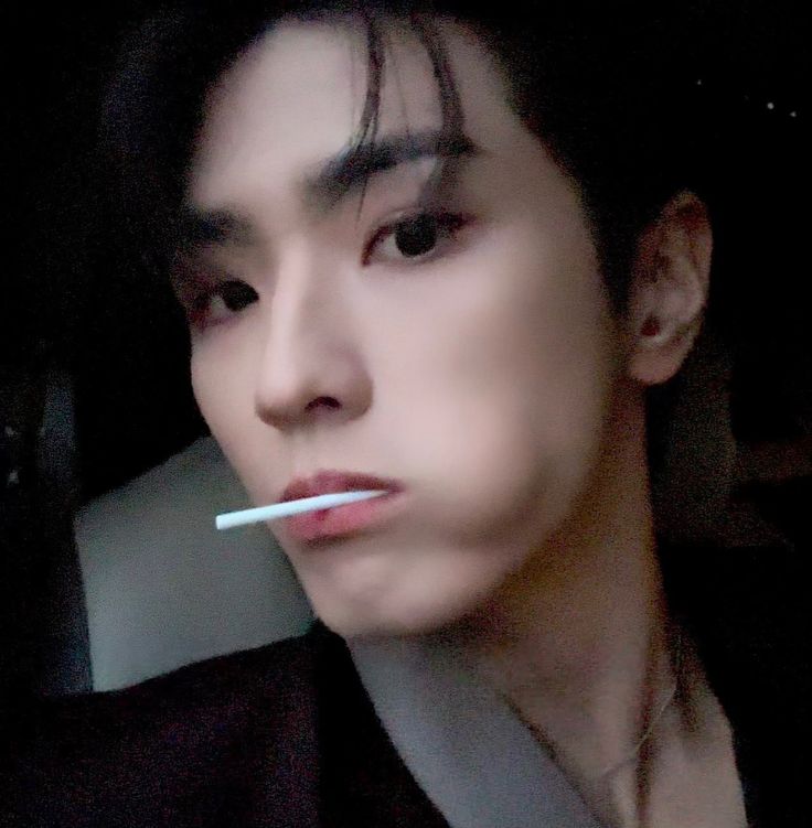 Behind-the-scenes cut of Yonghee (CIX)