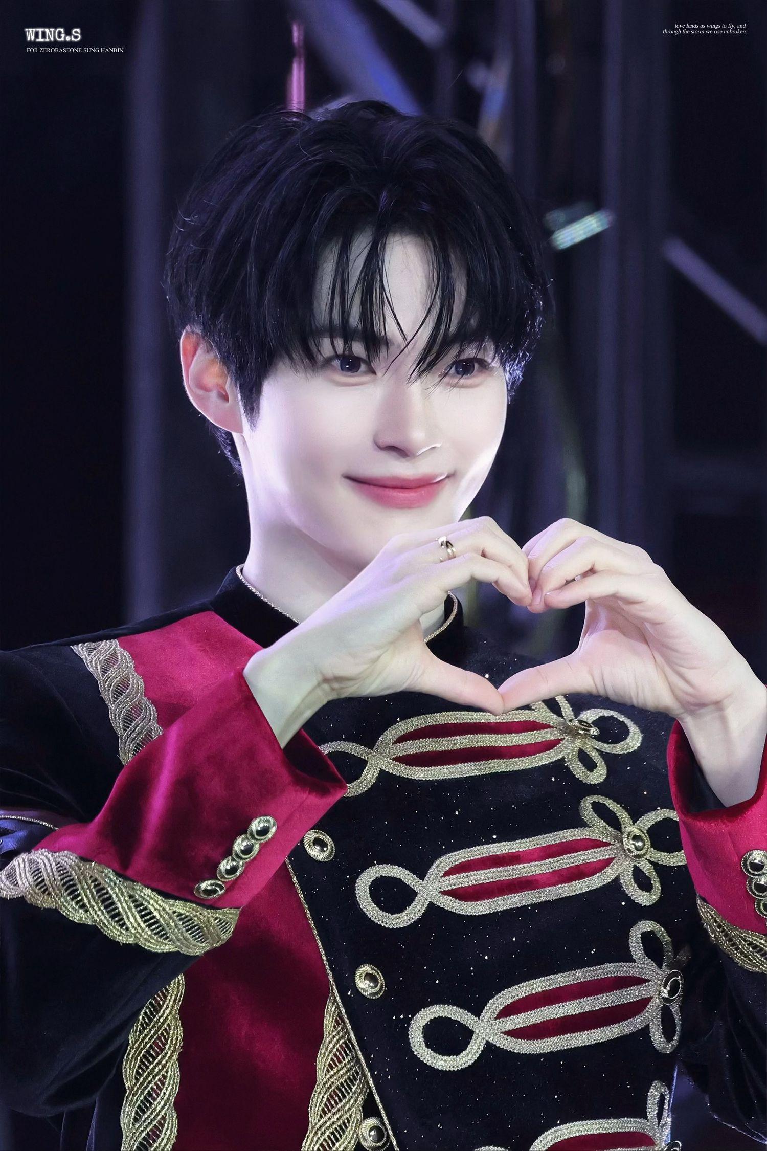Foto terbaru Sung Hanbin (ZEROBASEONE)