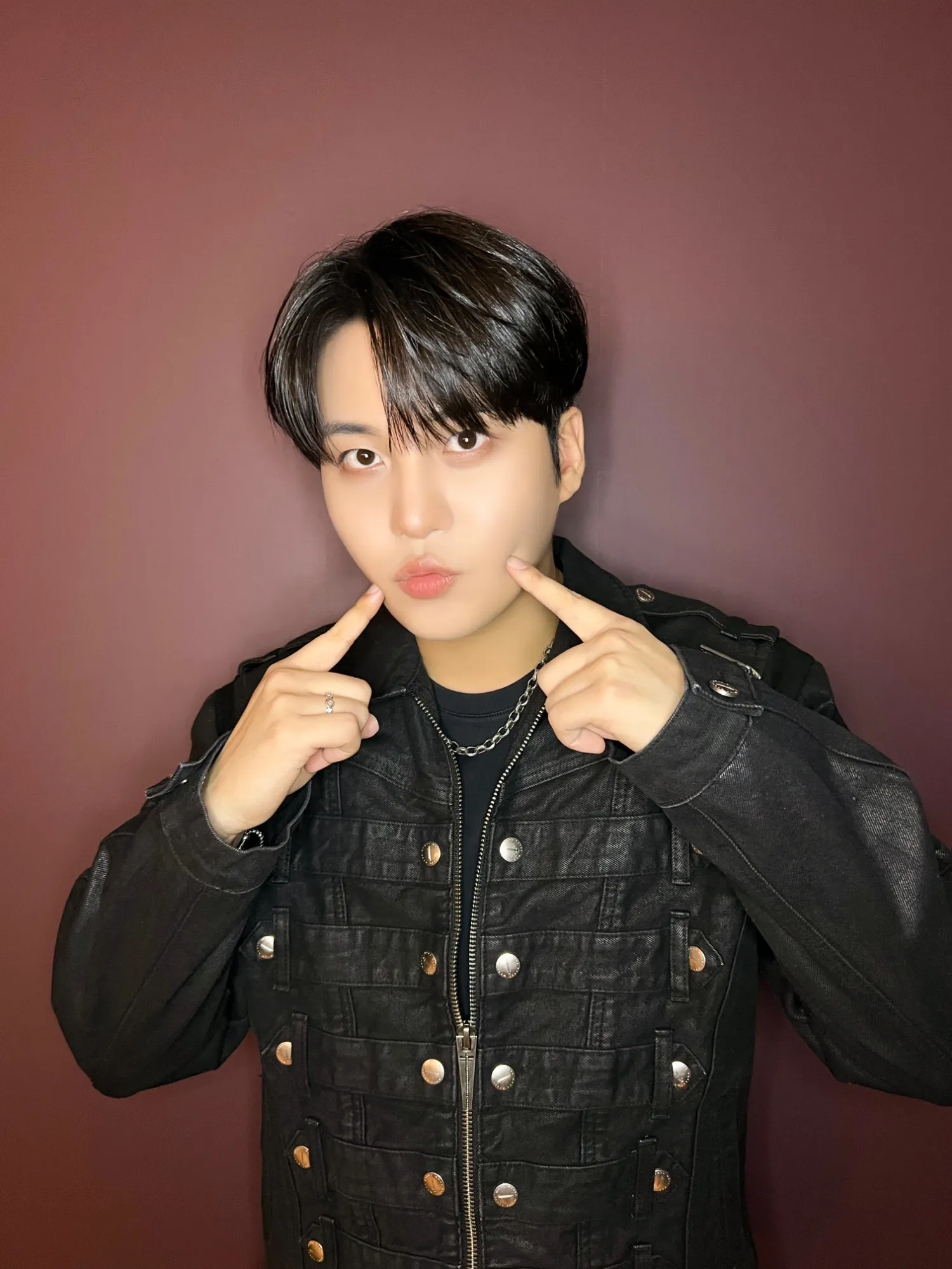 鍾浩 (ATEEZ)的最新活動照片