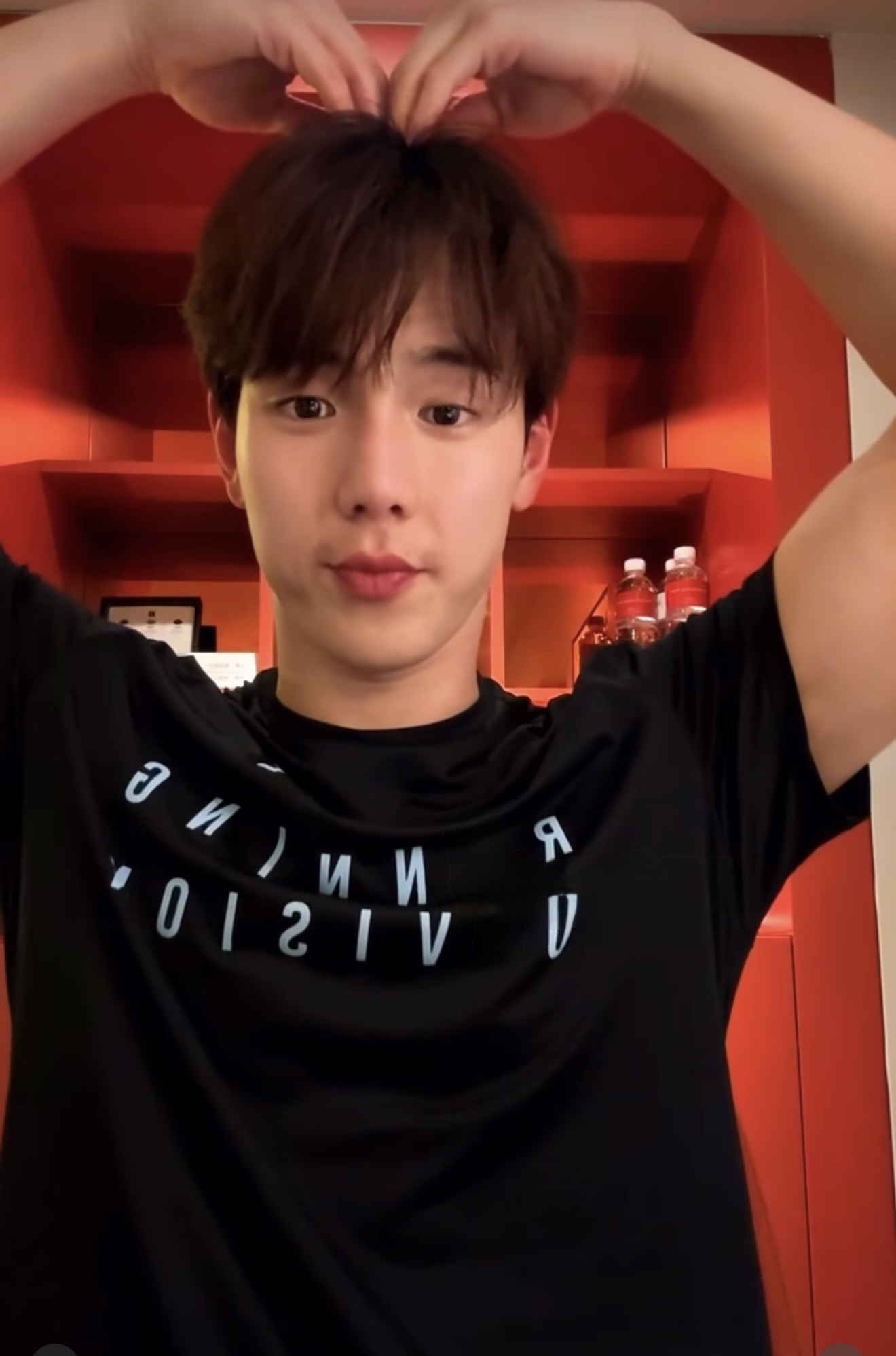 셔누 (몬스타엑스)의 비하인드 컷