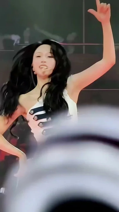 미나 (TWICE) 최근 활동샷