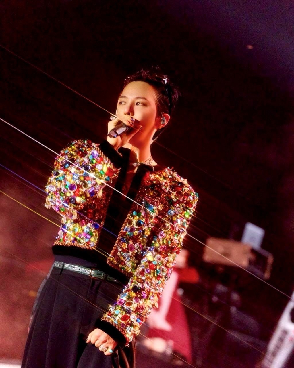 A moment captured by G-DRAGON (BIGBANG)'s fan