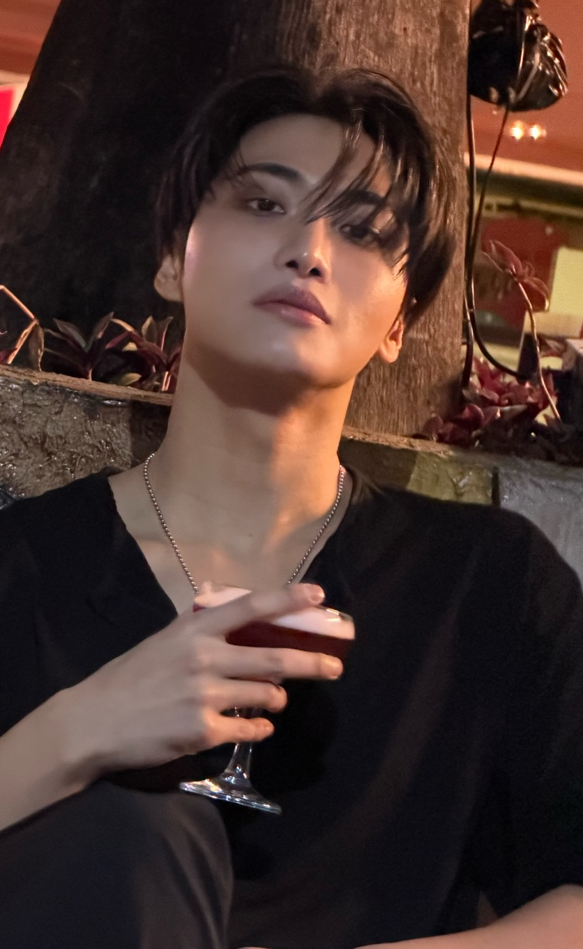 Behind-the-scenes cut of Seonghwa (ATEEZ)