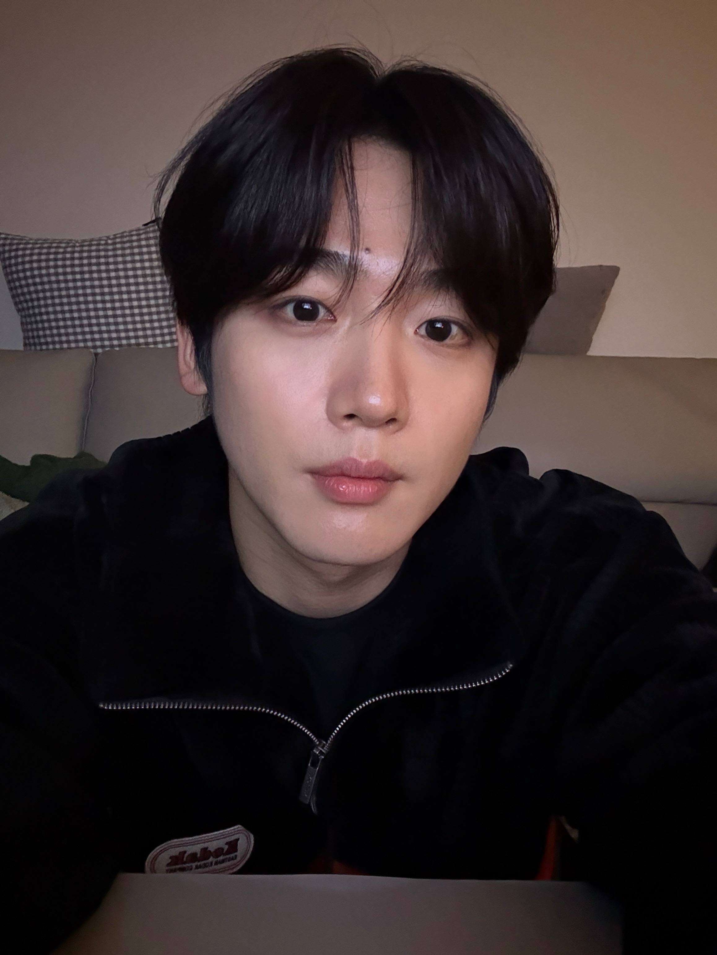 김요한 (위아이) 최근 활동샷