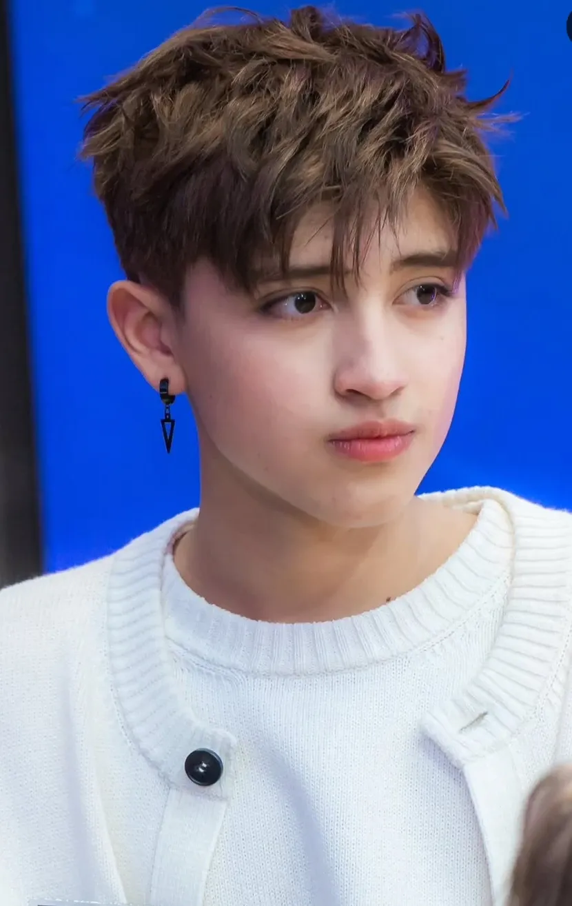 Today’s hot picks from the 케네스 (SANTOS BRAVOS) community