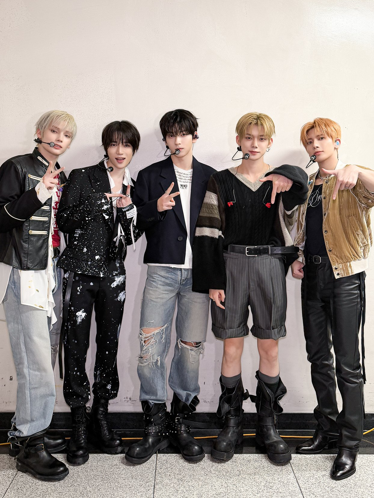 TOMORROW X TOGETHERの最近の活動写真