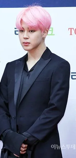 Fan-made special wallpaper for 智旻 (防彈少年團)