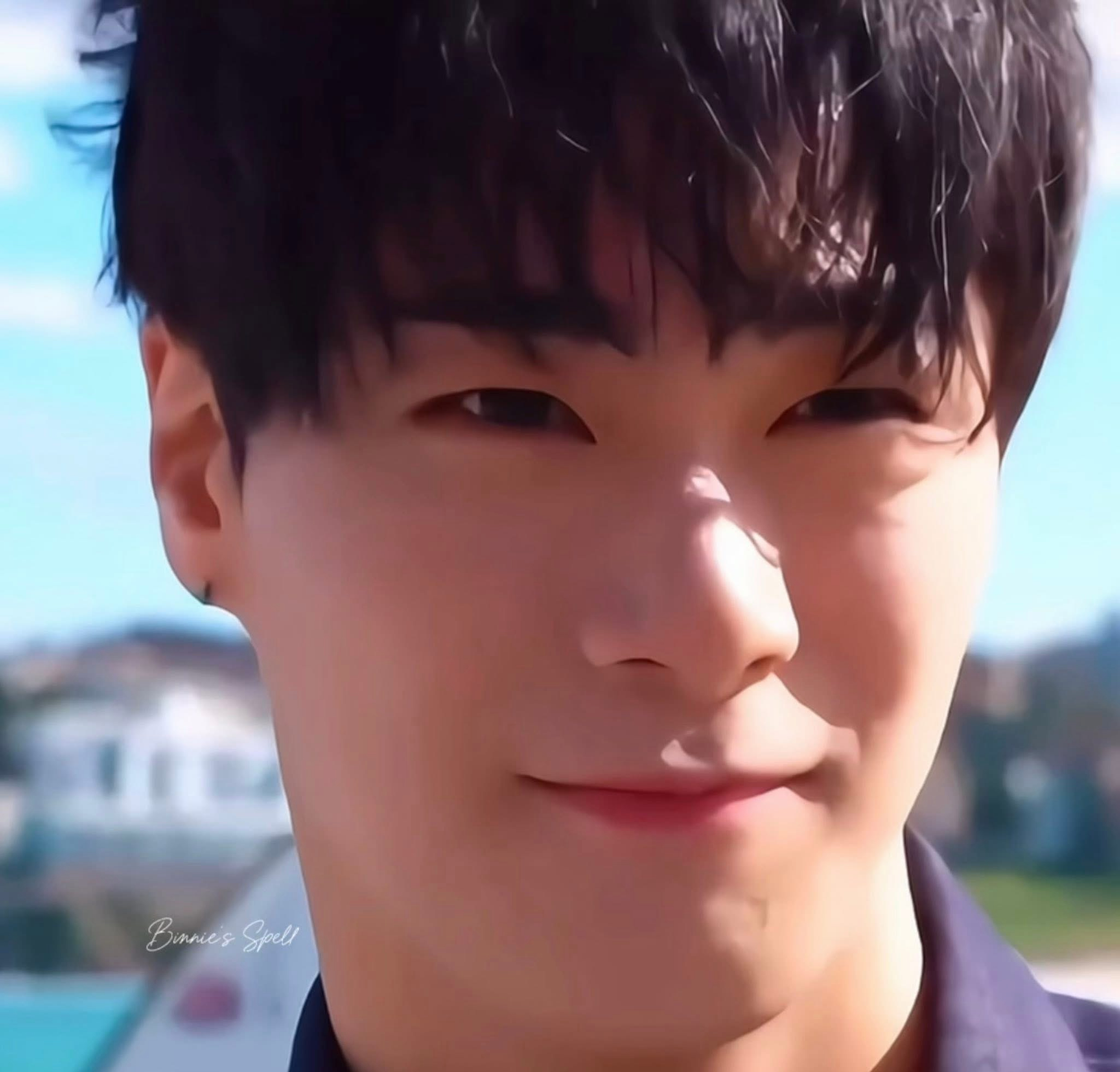 A moment captured by Moonbin (ASTRO)'s fan