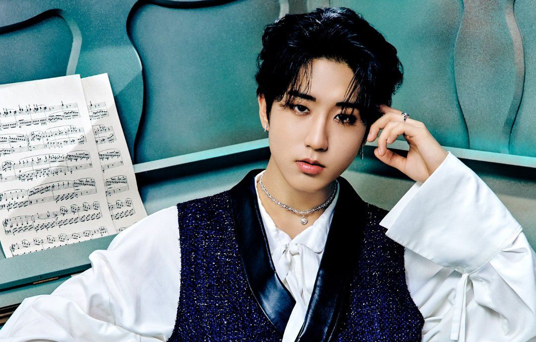Behind-the-scenes cut of HAN (Stray Kids)