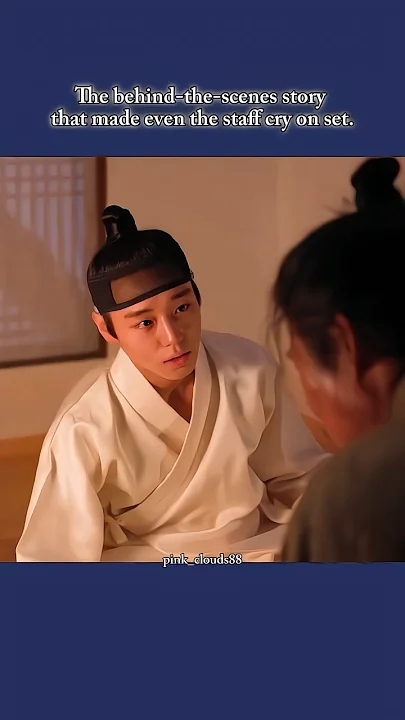 Today's most popular wallpaper in the Park Jihoon community