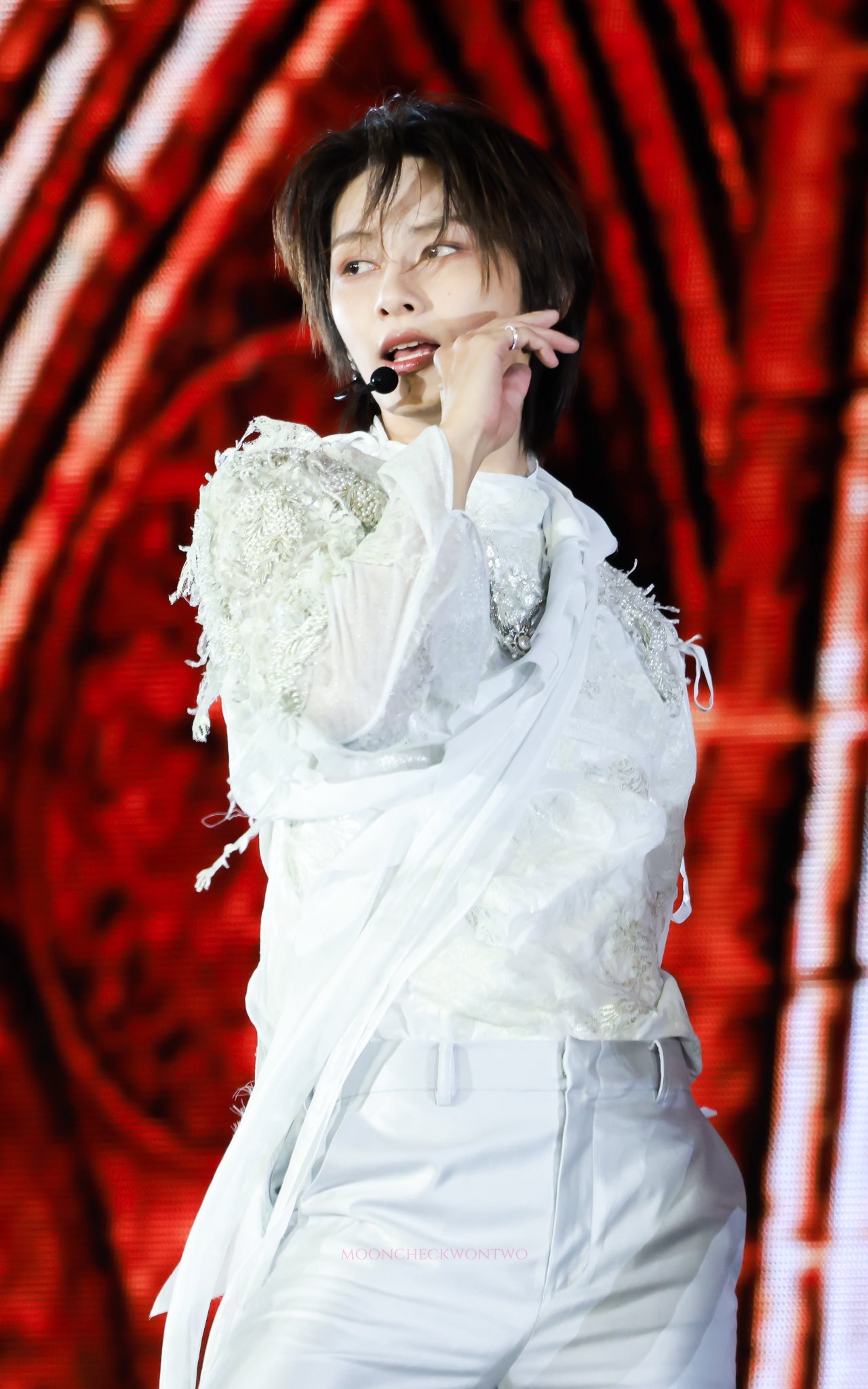 Latest photo of Jun (SEVENTEEN)