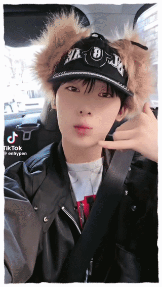 선우 (ENHYPEN)의 비하인드 컷