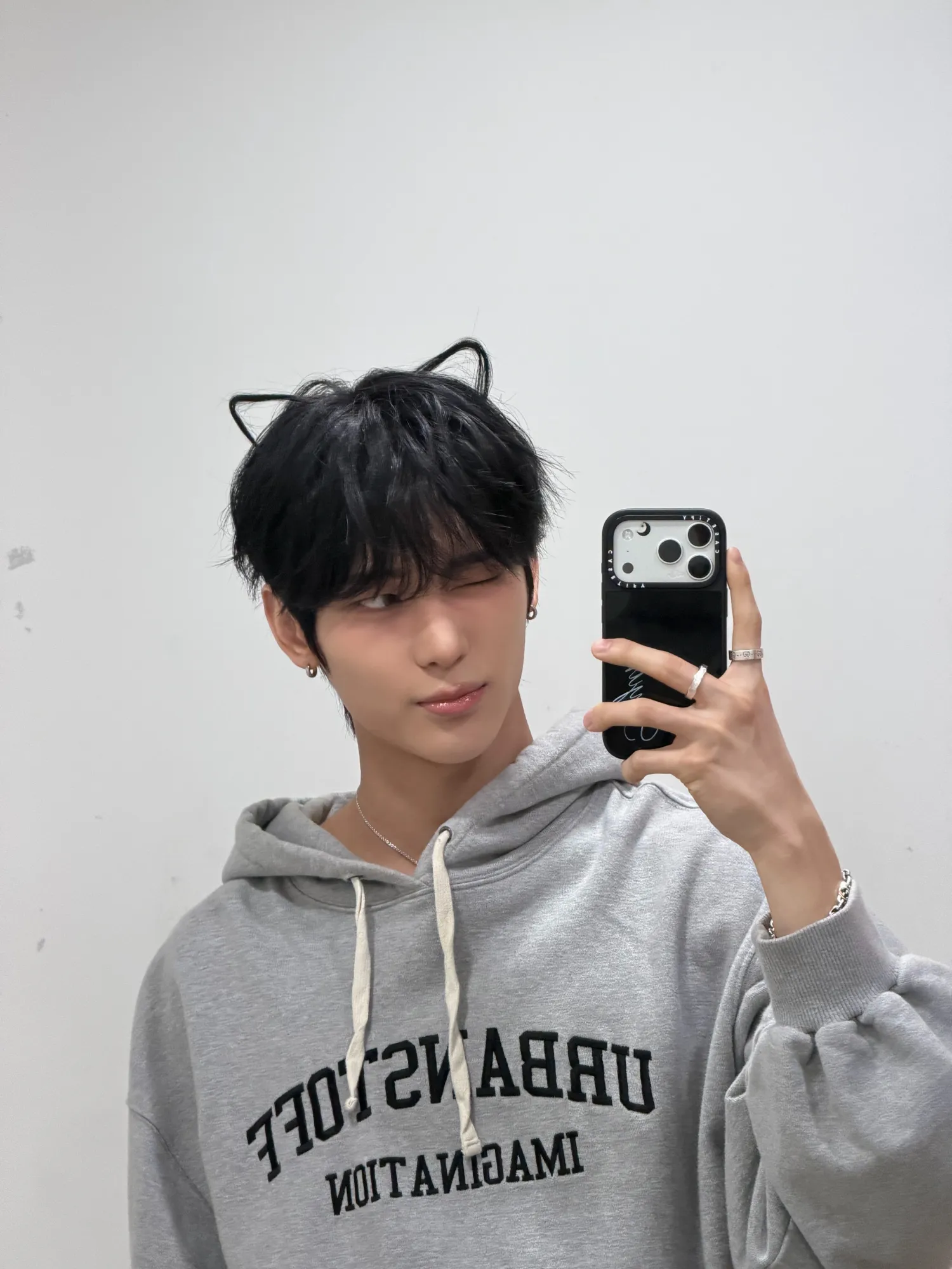 Recent activity shot of Siyun (NOWZ)