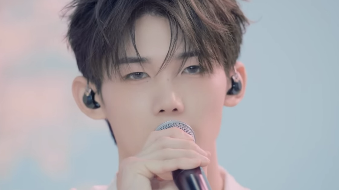 Jo (&TEAM)的幕后花絮