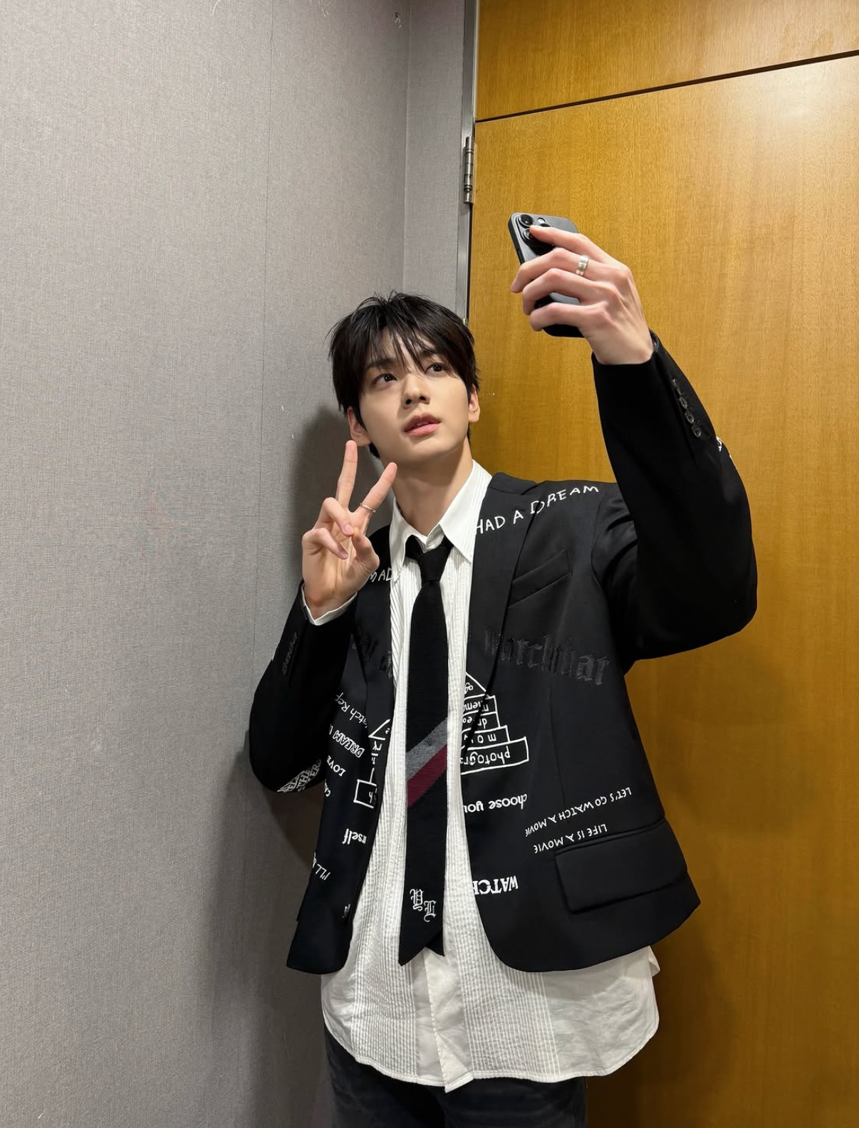 A moment captured by Soobin (TOMORROW X TOGETHER)'s fan