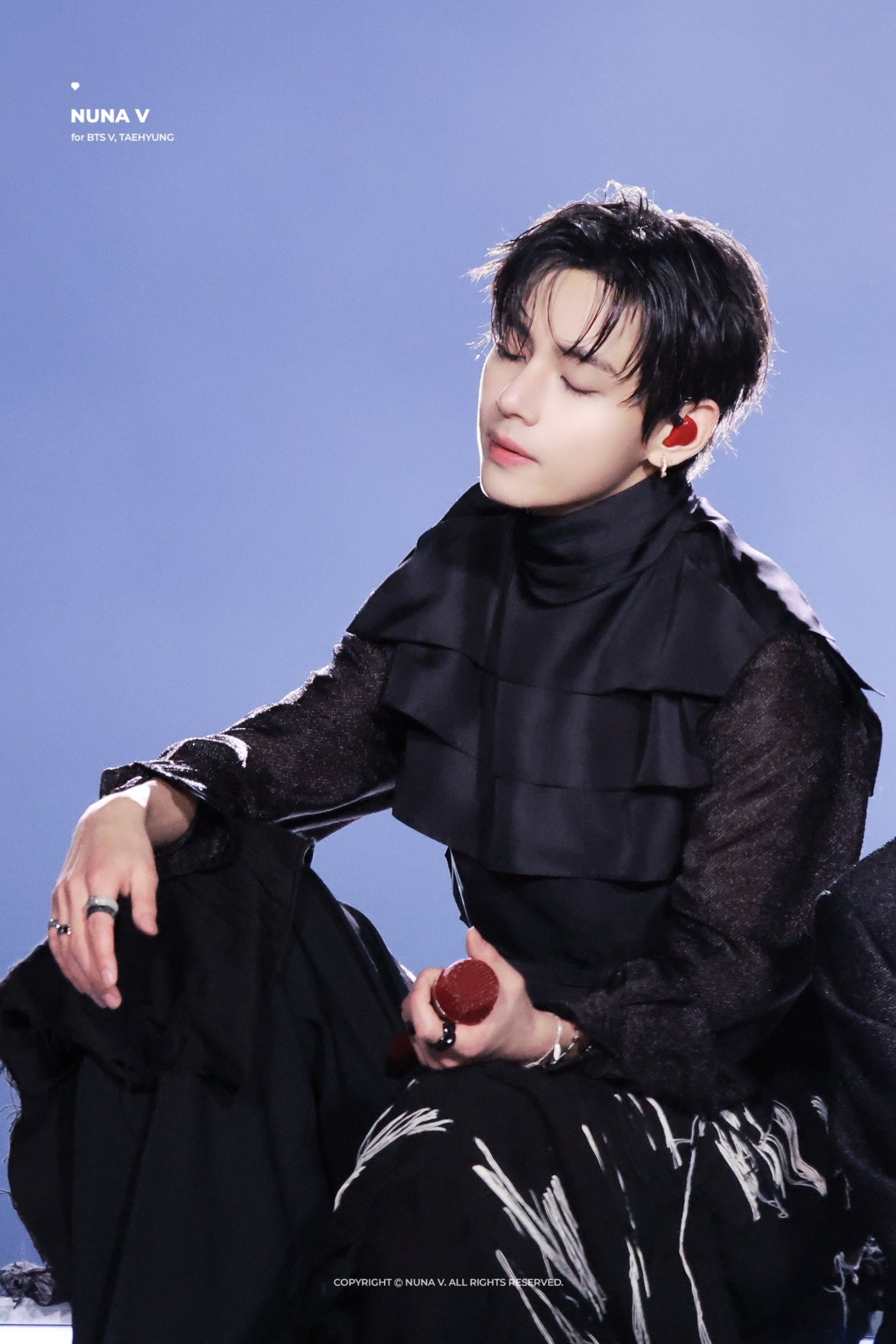 Recent activity shot of V (BTS)