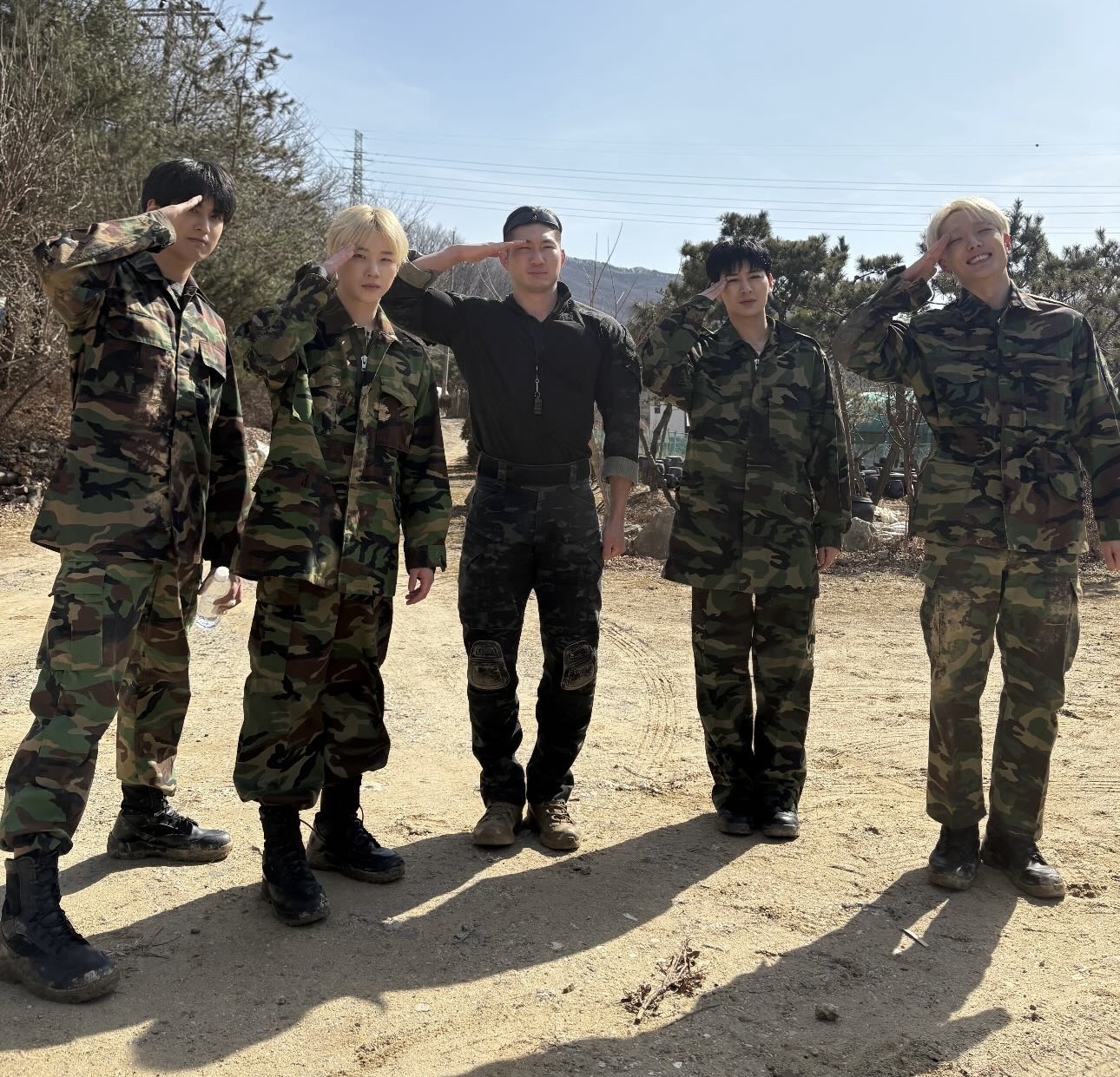 iKON의 비하인드 컷