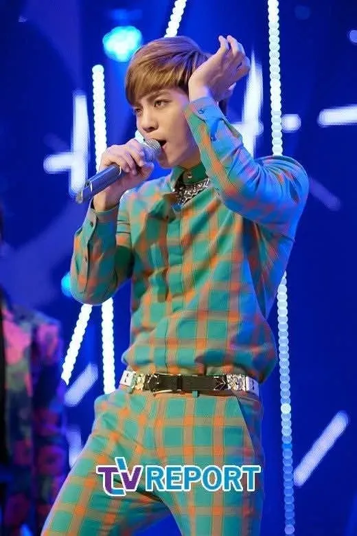 Recent activity shot of Jonghyun (SHINee)