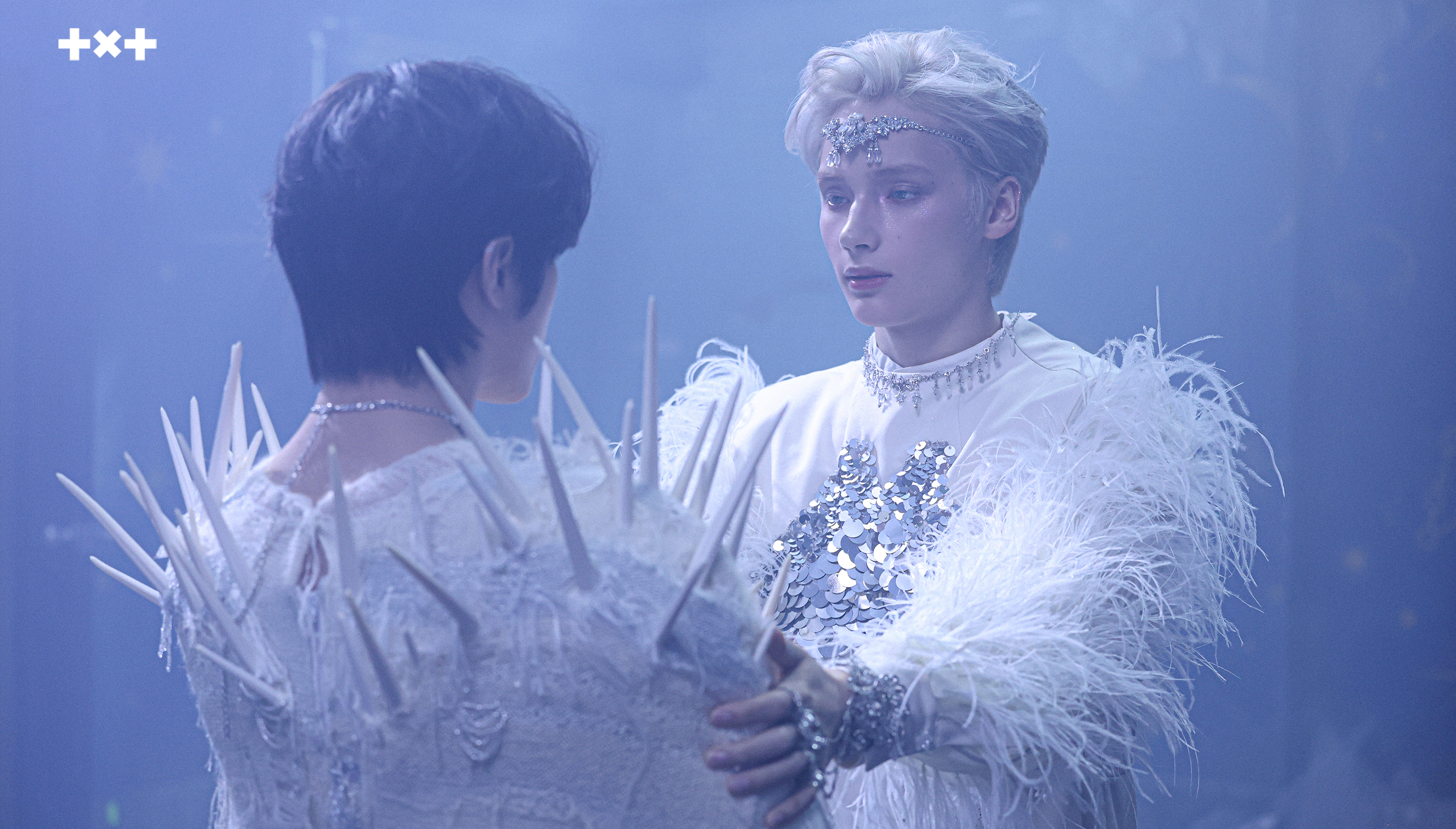 Latest photo of HueningKai (TOMORROW X TOGETHER)