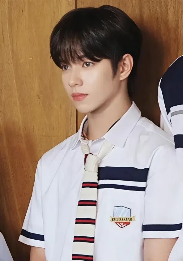 Recent activity shot of JL (AHOF)