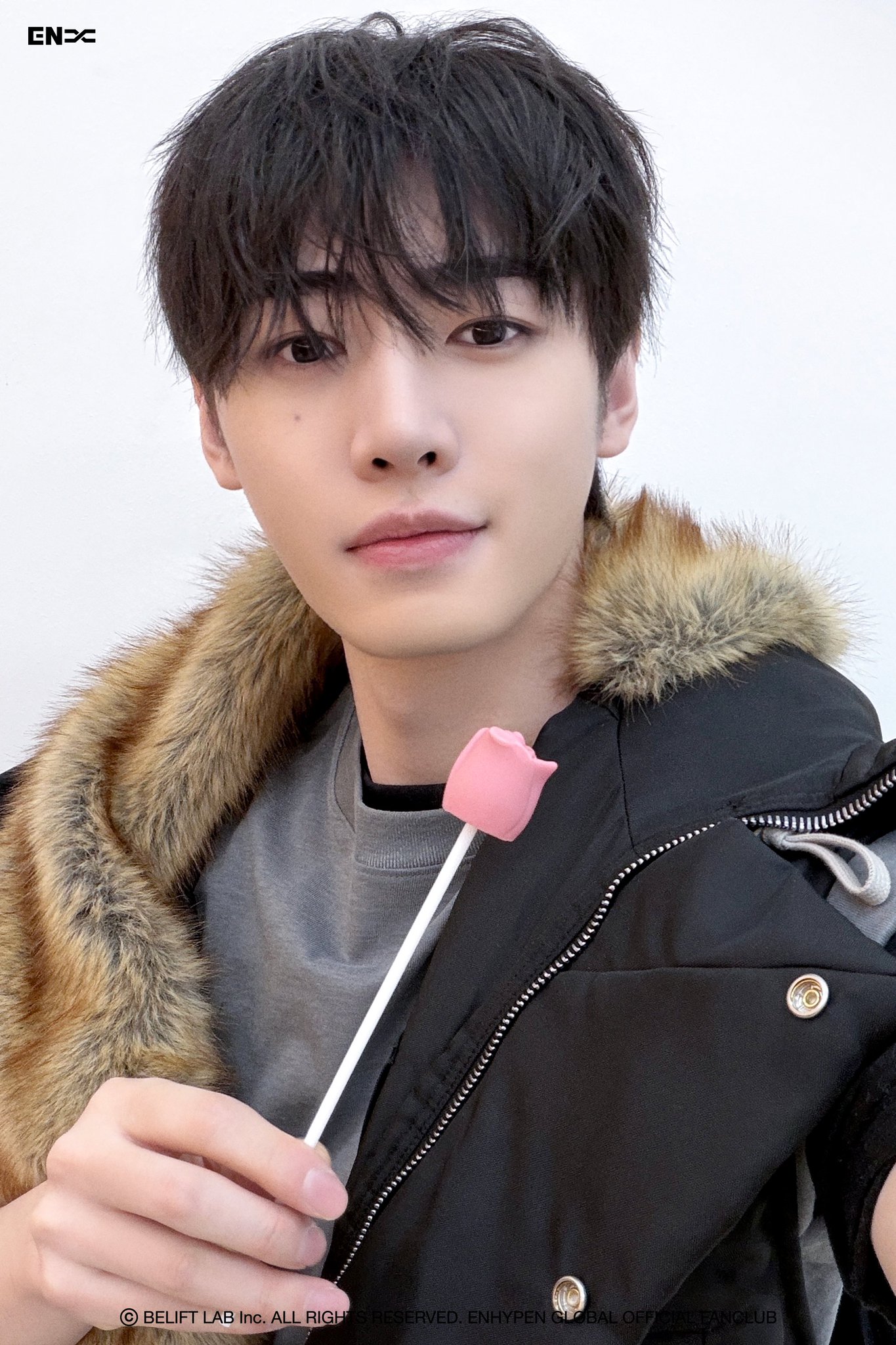 A moment captured by Sunghoon (ENHYPEN)'s fan