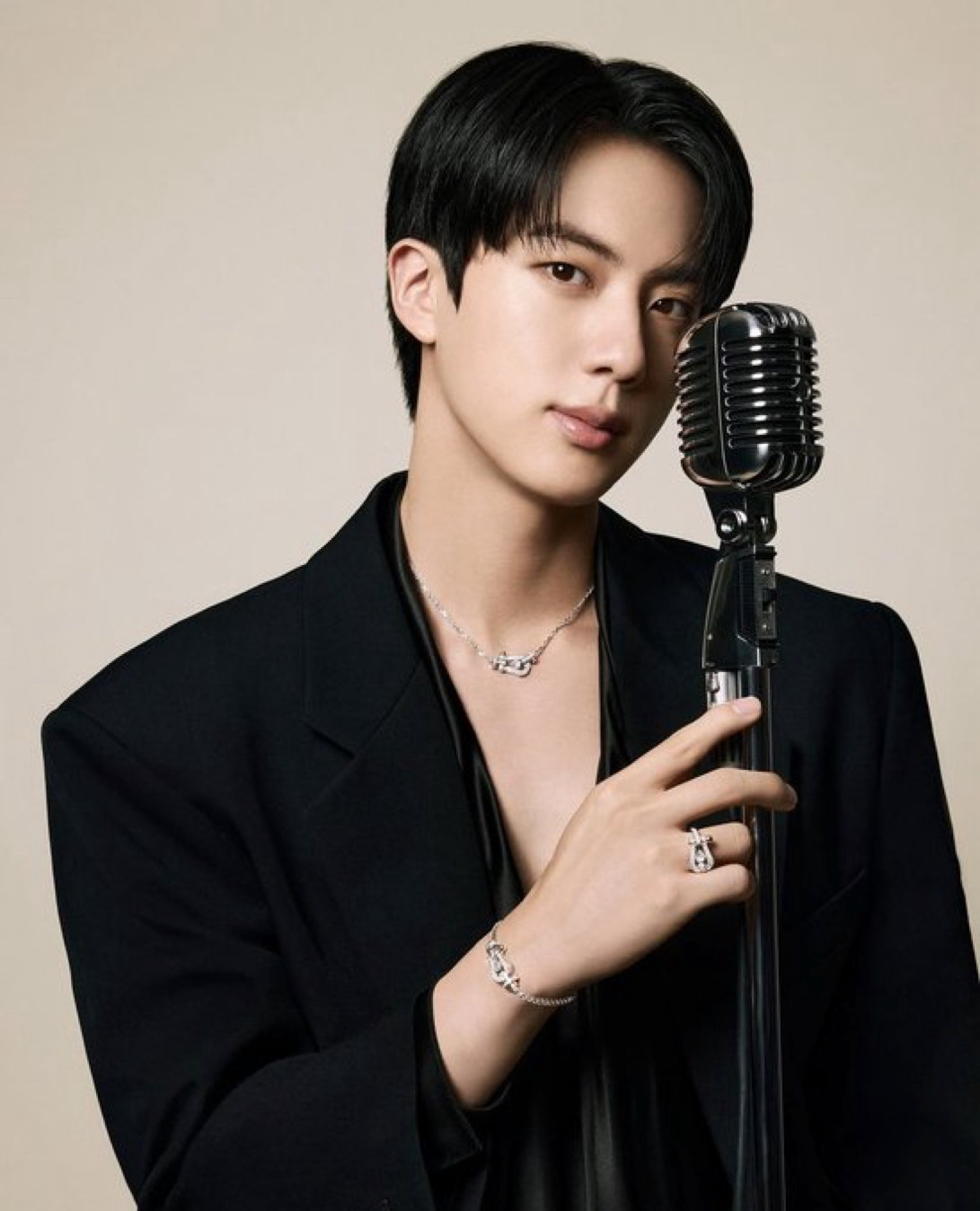 Foto terbaru Jin (BTS)